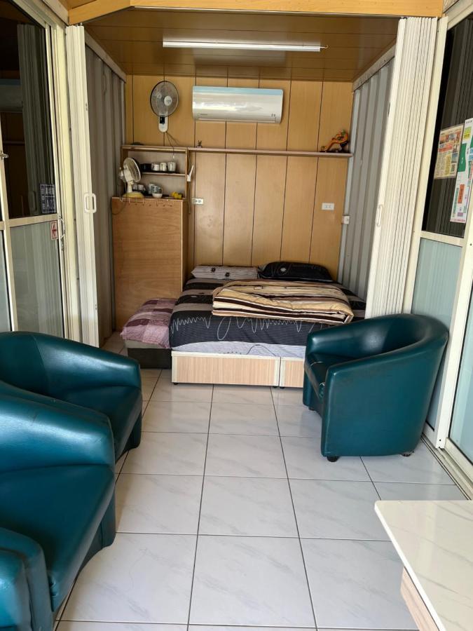 Komei Container Homestay 칭수이 외부 사진