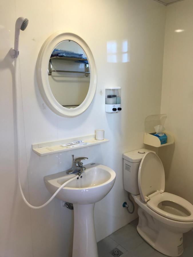 Komei Container Homestay 칭수이 외부 사진